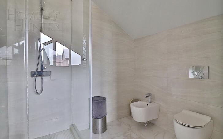 2-этажный коттедж 380 м² с отделкой