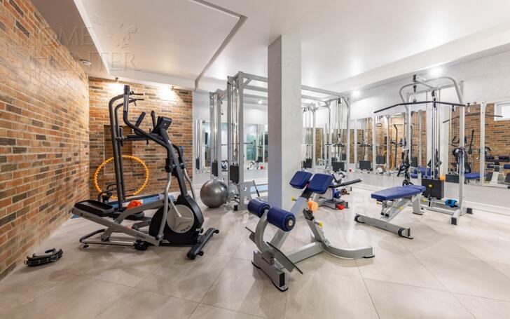 2-этажный коттедж 700 м² с отделкой