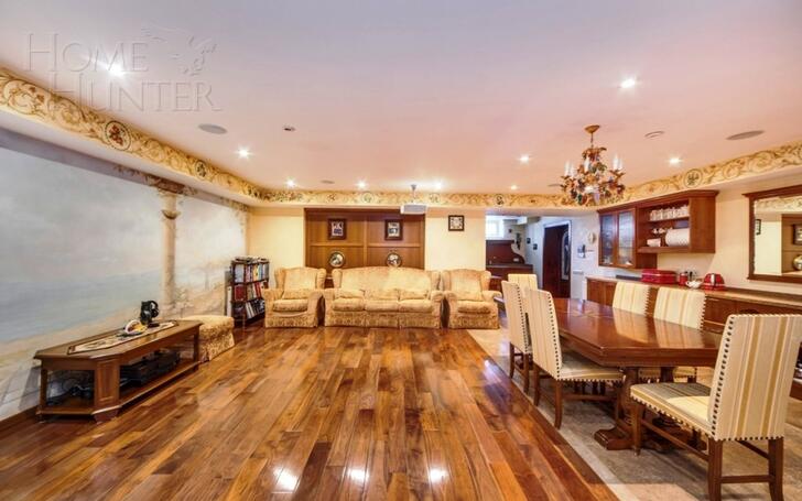 2-этажный коттедж 800 м² с отделкой