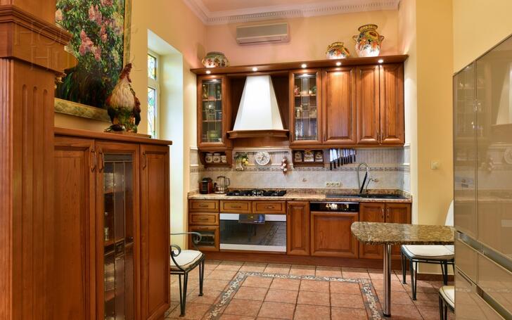 2-этажный коттедж 490 м² с отделкой
