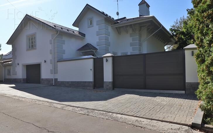 2-этажный коттедж 500 м² с отделкой