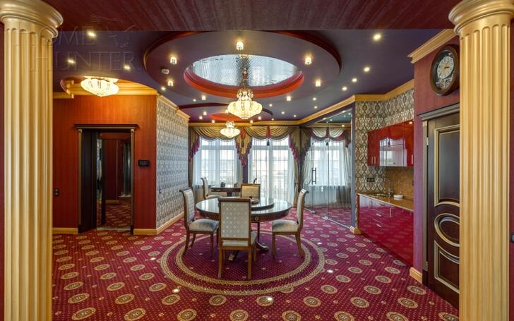 3-этажный коттедж 1 650 м² с отделкой