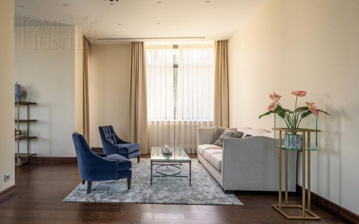 2-этажный коттедж 967.94 м² с отделкой