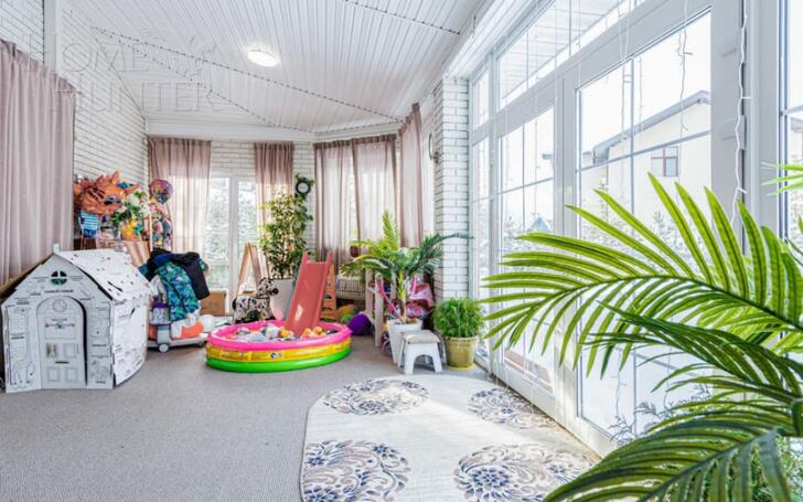 2-этажный коттедж 280 м² с отделкой