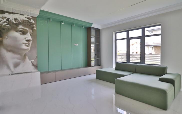 2-этажный коттедж 250 м² с отделкой