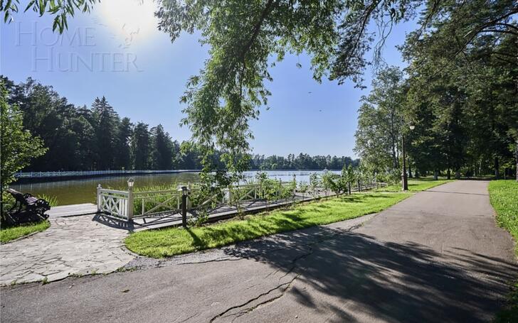 2-этажный таунхаус 233 м² с отделкой