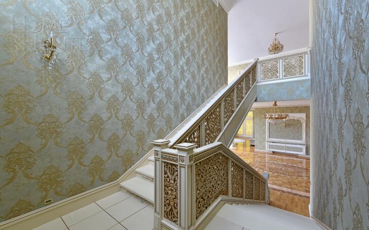 2-этажный коттедж 3 000 м² с отделкой