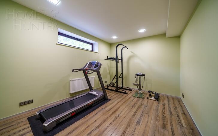 2-этажный коттедж 355 м² с отделкой