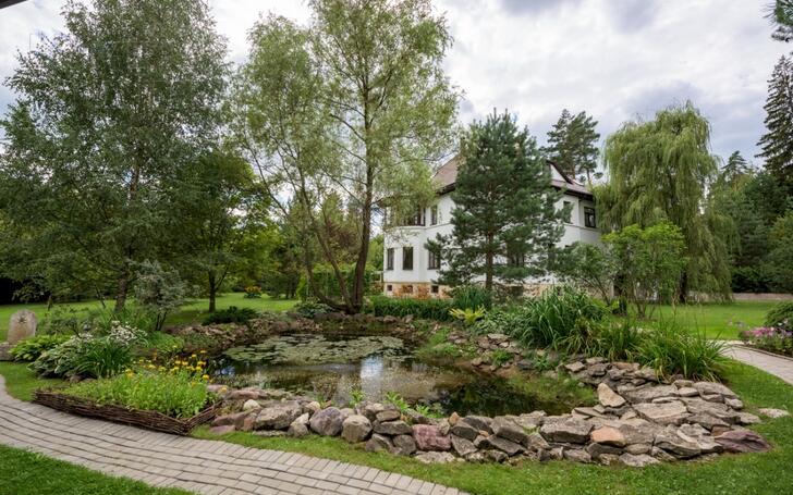 2-этажный коттедж 880 м² с отделкой