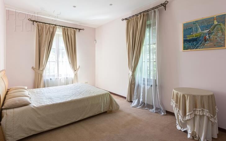 2-этажный коттедж 650 м² с отделкой