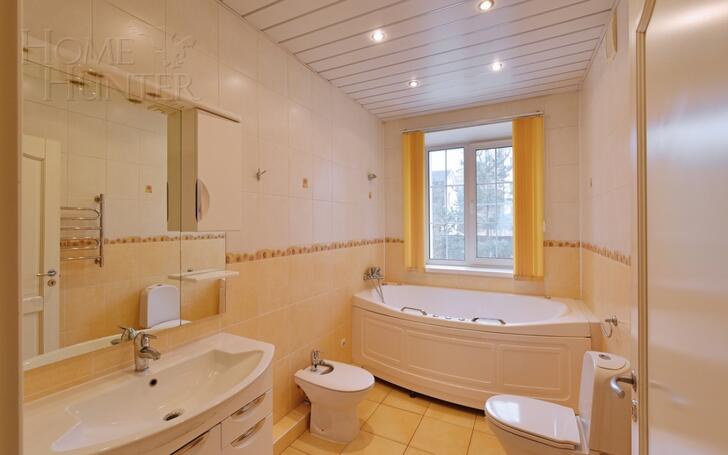 2-этажный коттедж 700 м² с отделкой