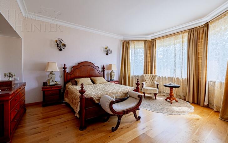 2-этажный коттедж 350 м² с отделкой