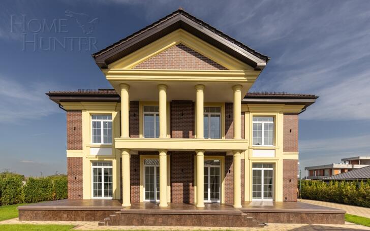 2-этажный коттедж 900 м² с отделкой