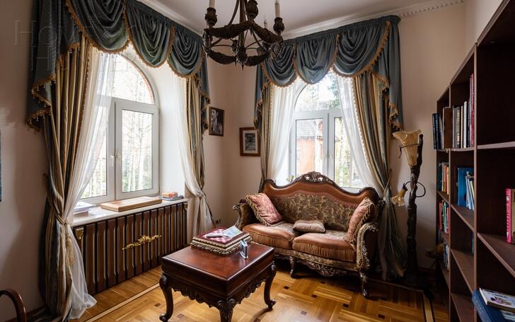 3-этажный коттедж 1 000 м² с отделкой