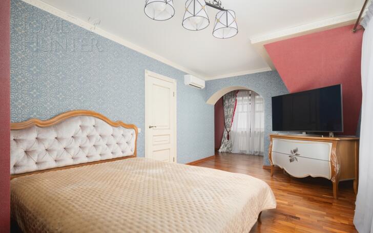 2-этажный коттедж 320 м² с отделкой