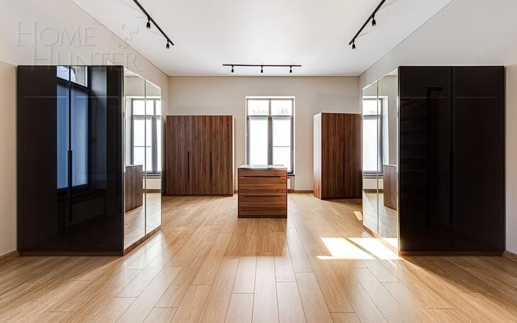 2-этажный коттедж 1 327 м² с отделкой