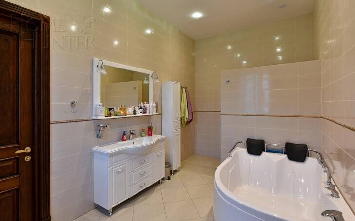 2-этажный коттедж 1 200 м² с отделкой