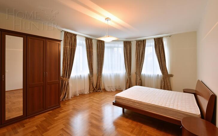 2-этажный коттедж 700 м² с отделкой
