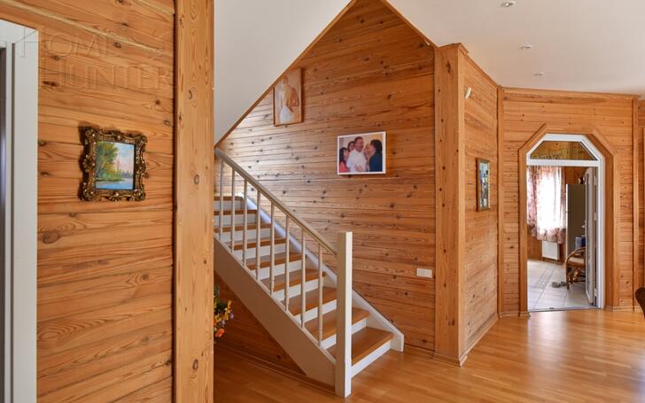 2-этажный коттедж 250 м² с отделкой