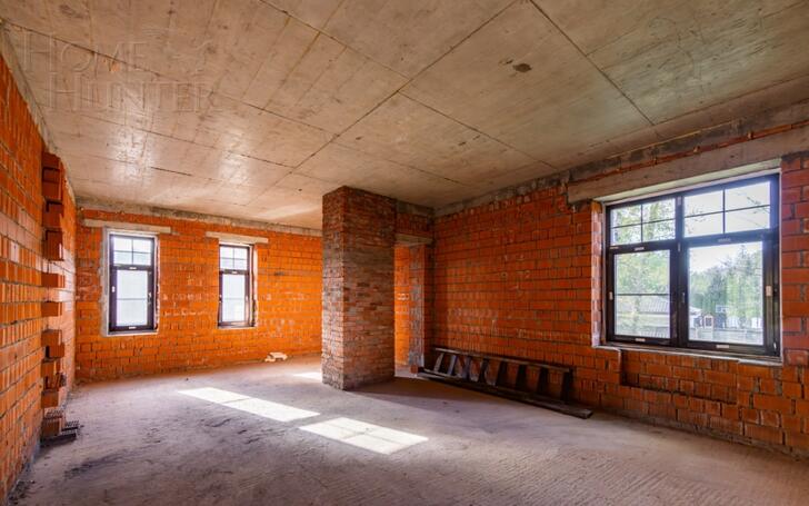 3-этажный коттедж 600 м² без отделки