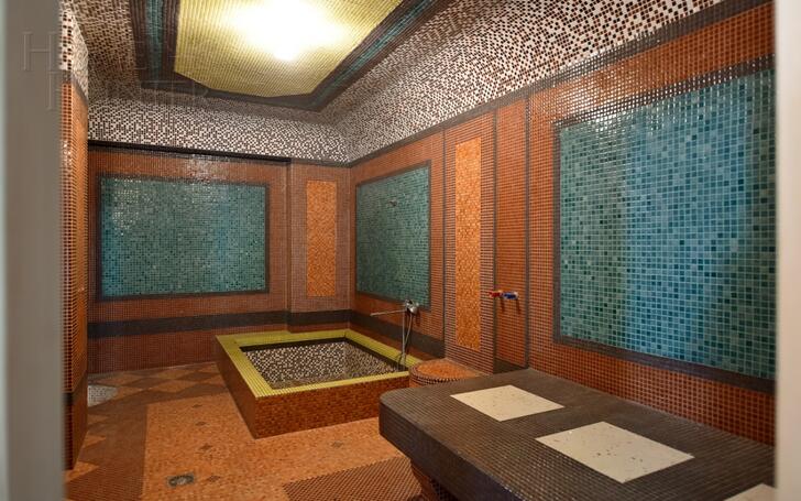 2-этажный коттедж 1 300 м² с отделкой