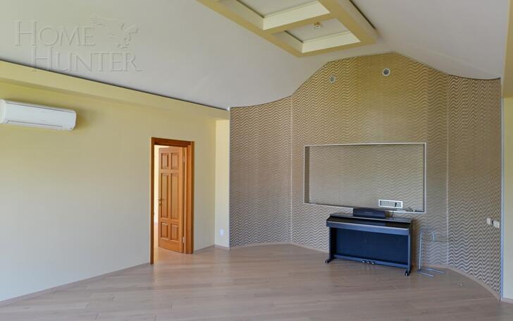 2-этажный коттедж 600 м² с отделкой