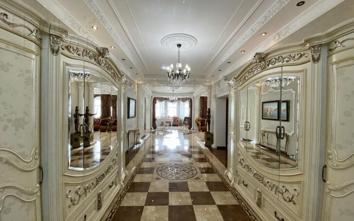 2-этажный коттедж 800 м² с отделкой