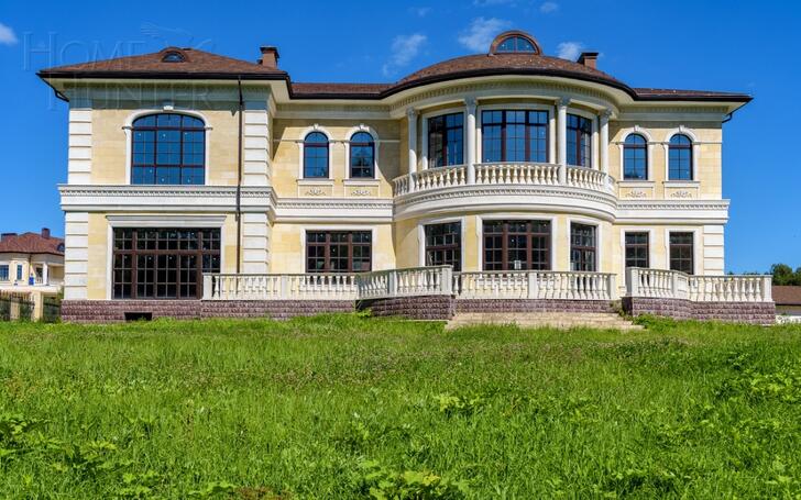 2-этажный коттедж 976 м² без отделки