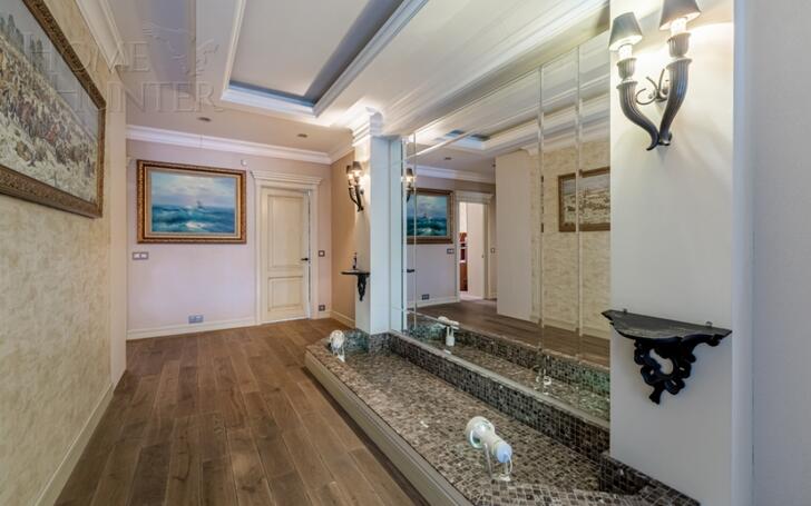 2-этажный коттедж 350 м² с отделкой