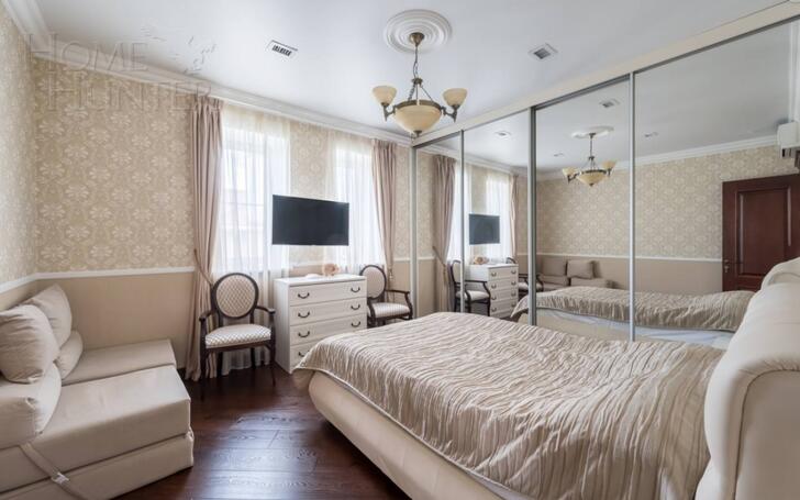 2-этажный коттедж 250 м² с отделкой