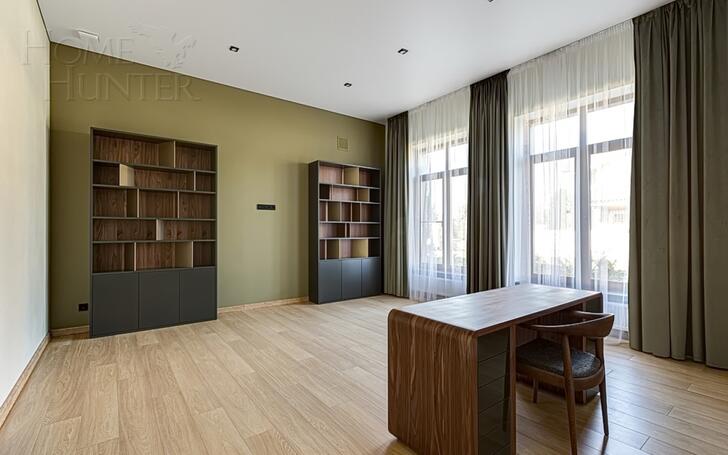 2-этажный коттедж 1 327 м² с отделкой