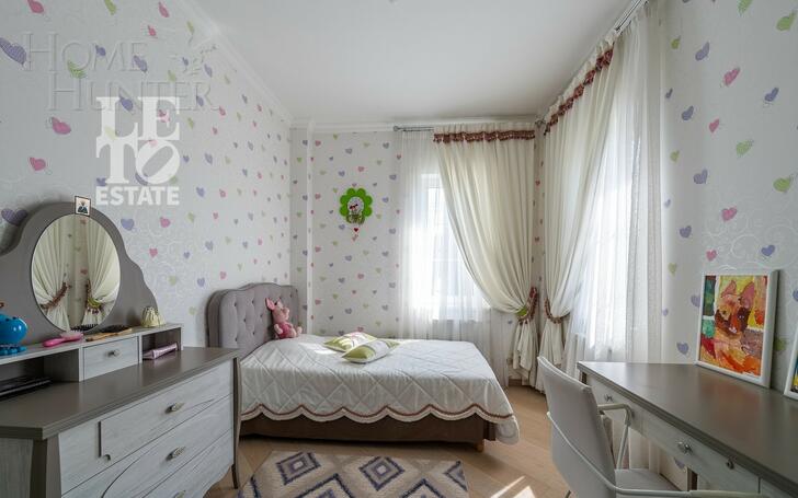 2-этажный коттедж 286.6 м² с отделкой