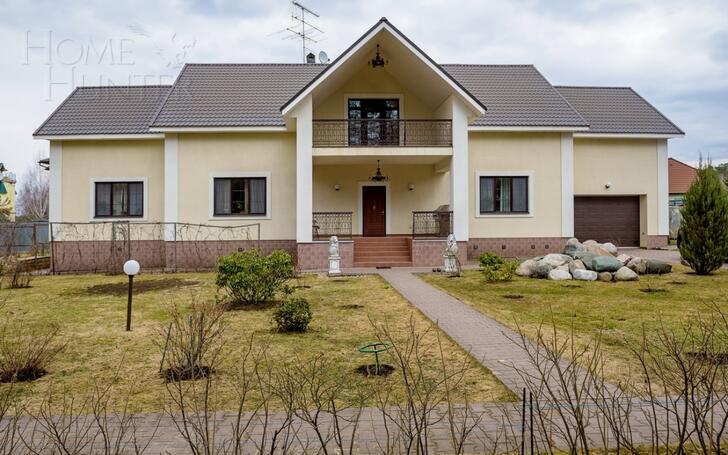 2-этажный коттедж 550 м² с отделкой