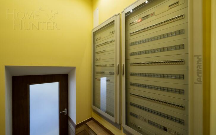 2-этажный коттедж 880 м² с отделкой