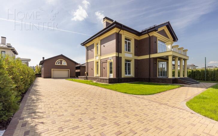 2-этажный коттедж 900 м² с отделкой