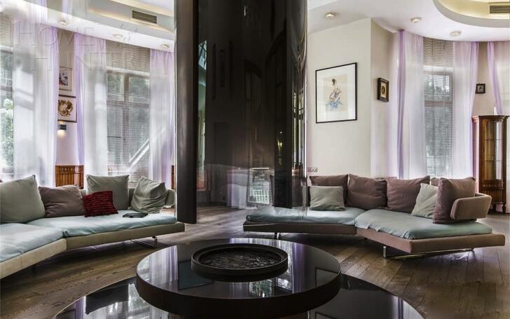 2-этажный коттедж 840 м² с отделкой