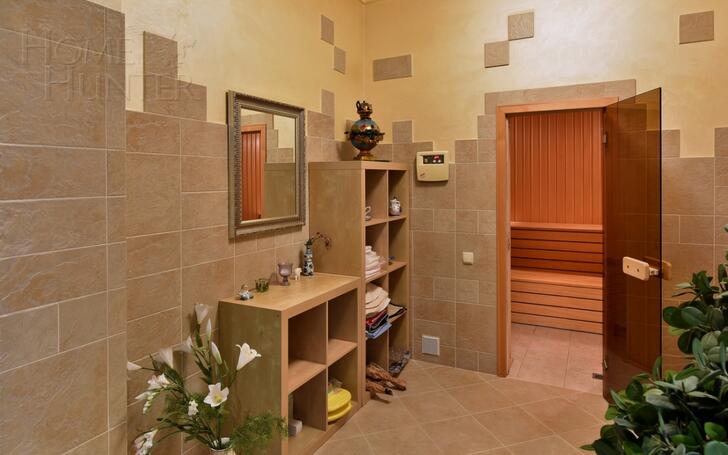 2-этажный коттедж 560 м² с отделкой