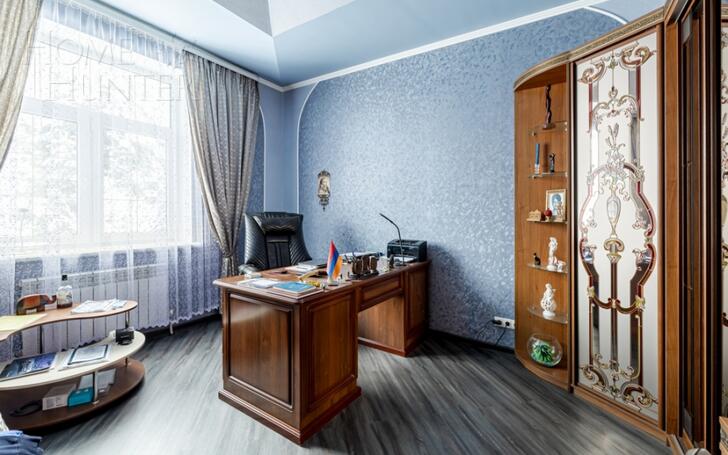 2-этажный коттедж 970 м² с отделкой
