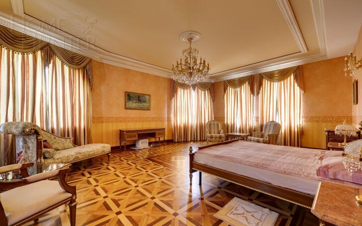 2-этажный коттедж 1 200 м² с отделкой