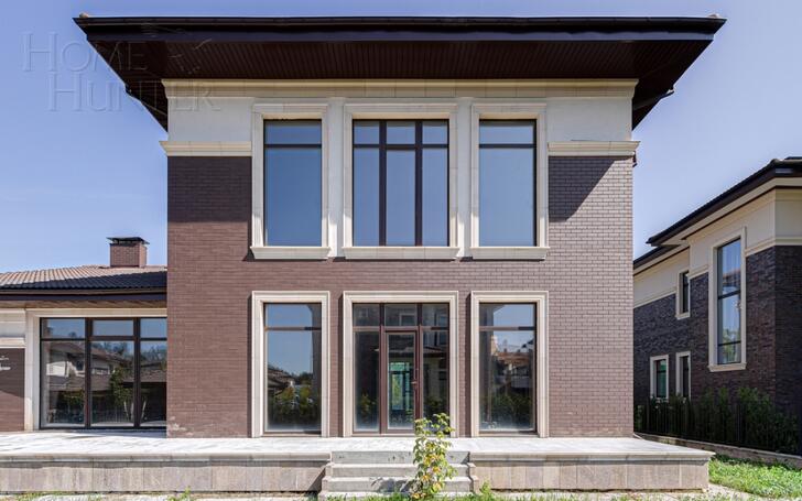 2-этажный коттедж 372.4 м² без отделки