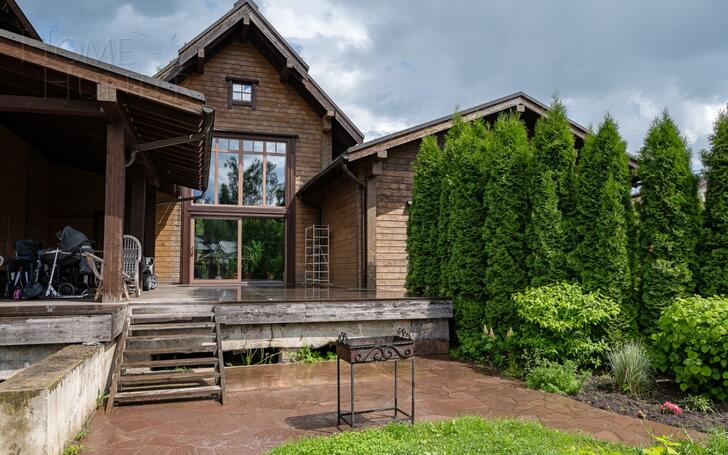 2-этажный коттедж 600 м² с отделкой