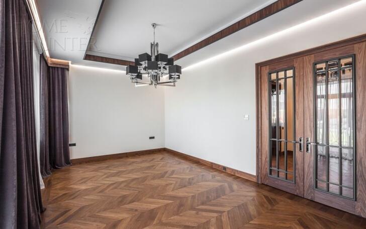 2-этажный коттедж 989.7 м² с отделкой
