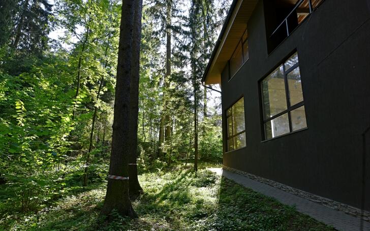 2-этажный коттедж 750 м² без отделки
