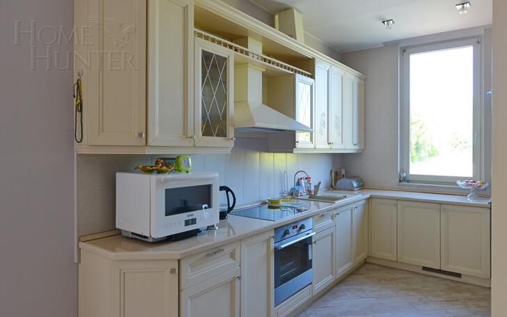 2-этажный коттедж 600 м² с отделкой