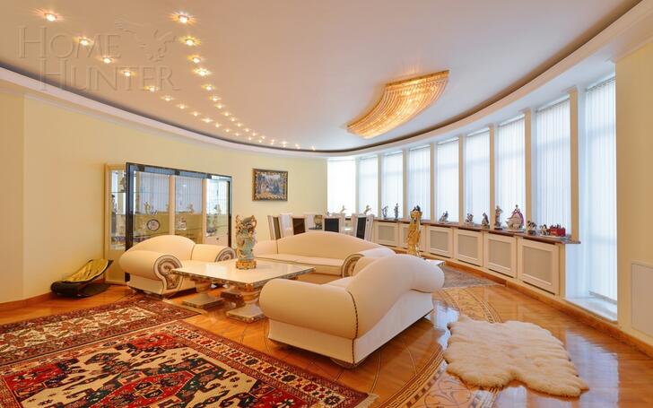 2-этажный коттедж 900 м² с отделкой