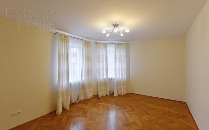 2-этажный коттедж 700 м² с отделкой