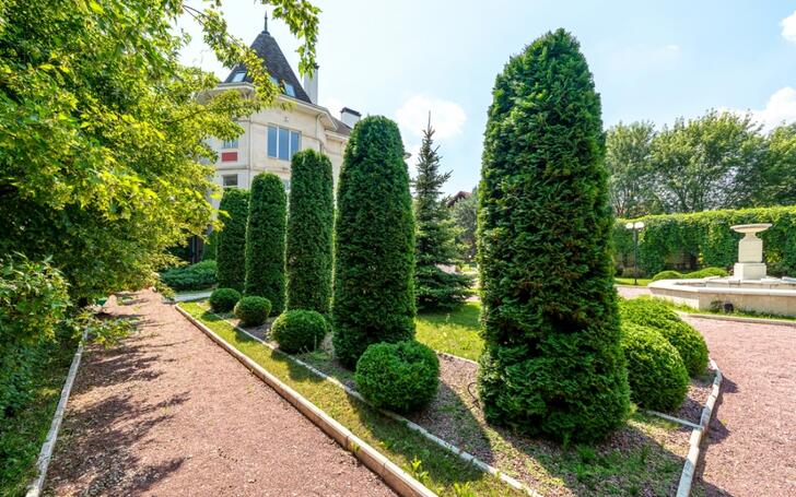 2-этажный коттедж 800 м² с отделкой