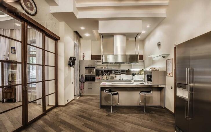 2-этажный коттедж 840 м² с отделкой