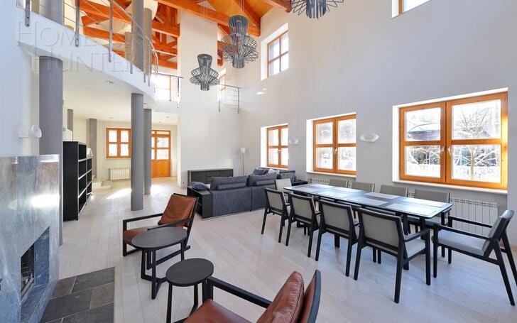 2-этажный коттедж 650 м² с отделкой