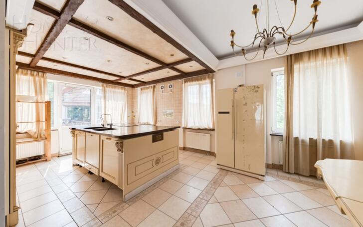2-этажный коттедж 1 142 м² с отделкой